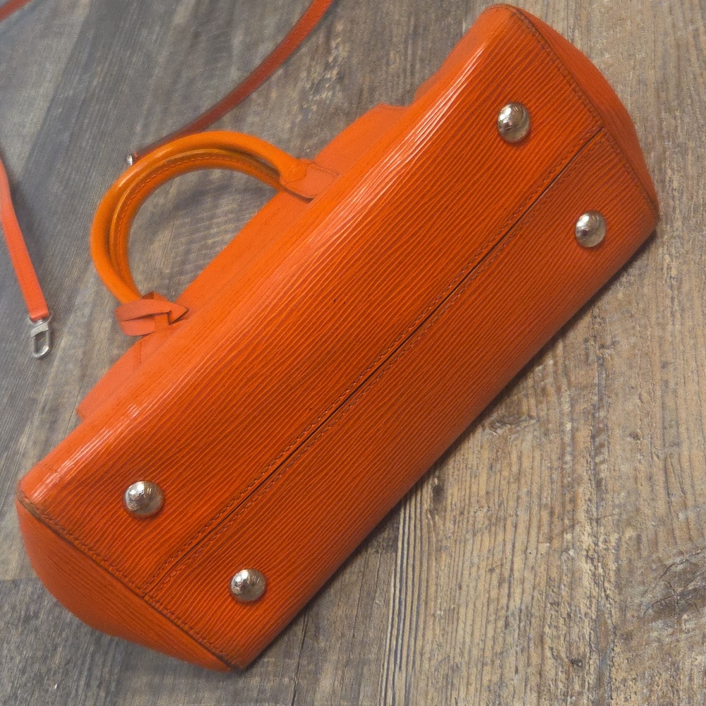 Louis Vuitton Marly MM Orange Epi Leather Crossbody Top Handle Removable Strap - Picture 7 of 17